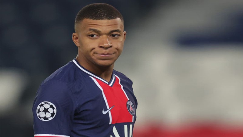 অল্প বয়সে বিশ্বের সবচেয়ে দামি খেলোয়াড় এখন এমবাপ্পে