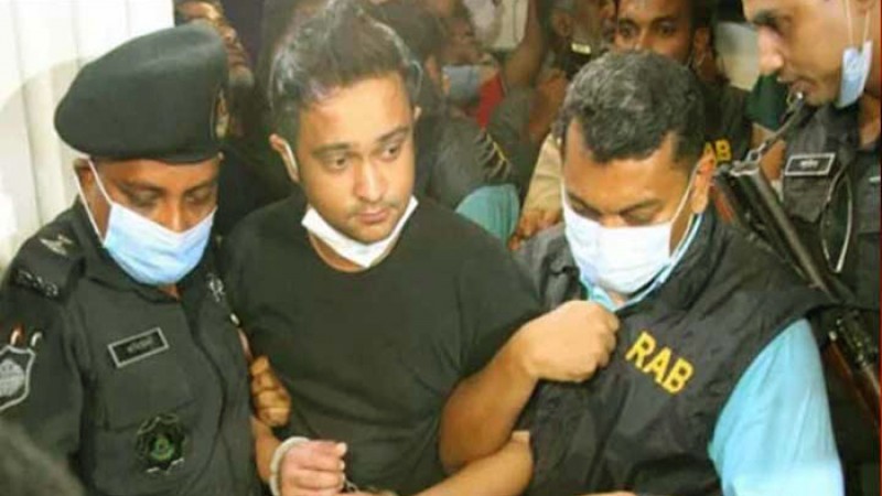 মামলা থেকে ইরফান সেলিমকে অব্যাহতি দিয়েছেন আদালত