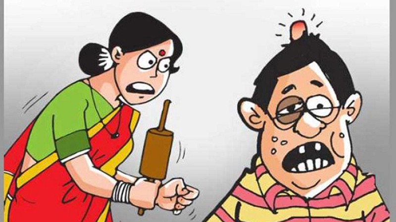 স্ত্রীর হাত থেকে বাঁচতে আদালতে স্বামী