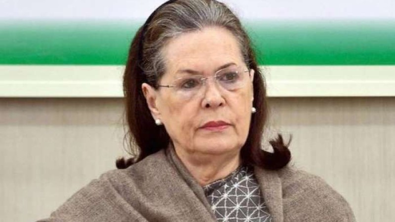 শ্বাসনালিতে সমস্যা নিয়ে হাসপাতালে ভর্তি সোনিয়া