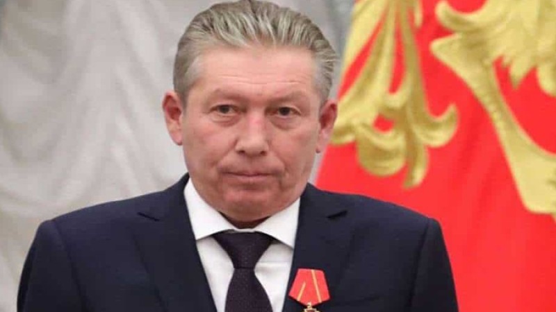 হাসপাতালের জানালা থেকে পড়ে রুশ তেল ফার্ম প্রধানের মৃত্যু