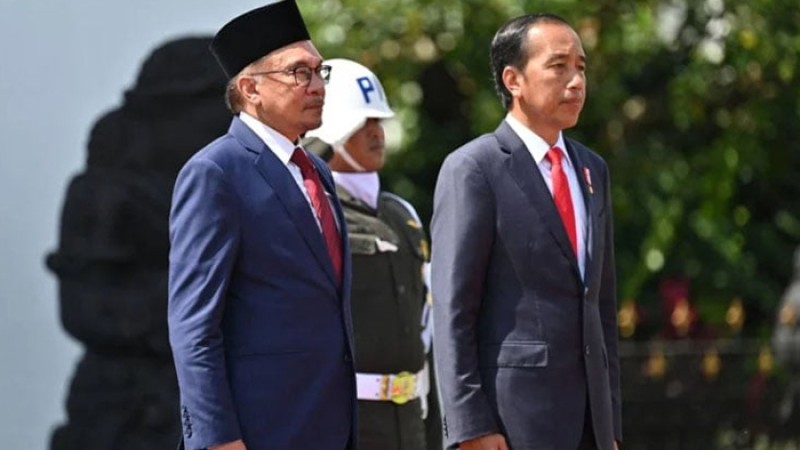 ইন্দোনেশিয়া সফরে মালয়েশিয়ার নতুন প্রধানমন্ত্রী
