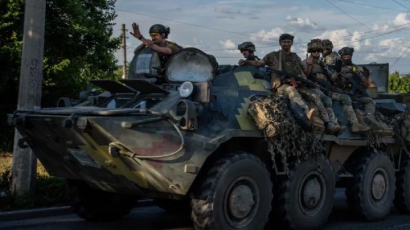 খেরসন থেকে সৈন্য প্রত্যাহার শুরু হয়েছে: রুশ প্রতিরক্ষা মন্ত্রণালয়