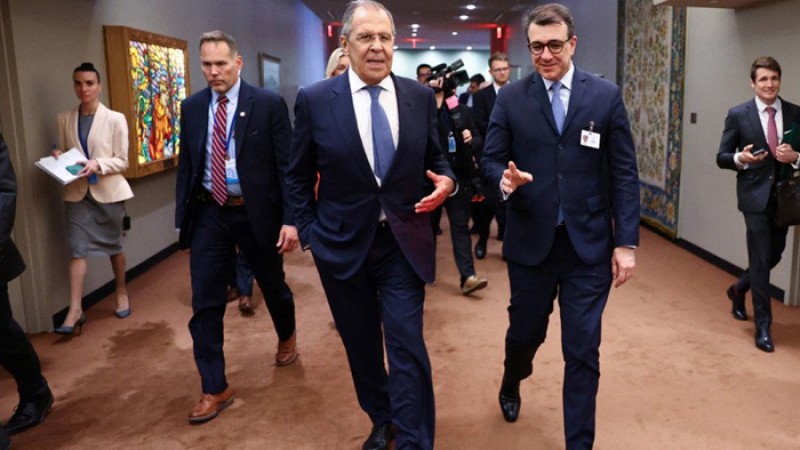 নিরাপত্তা পরিষদের বৈঠক থেকে বেরিয়ে গেলেন রুশ পররাষ্ট্রমন্ত্রী