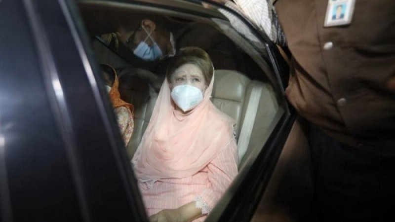 ৫৩ দিন পর ফিরোজায় খালেদা জিয়া