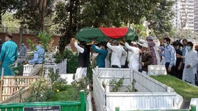 বনানীতে চিরনিদ্রায় শায়িত সাহাবুদ্দীন আহমদ