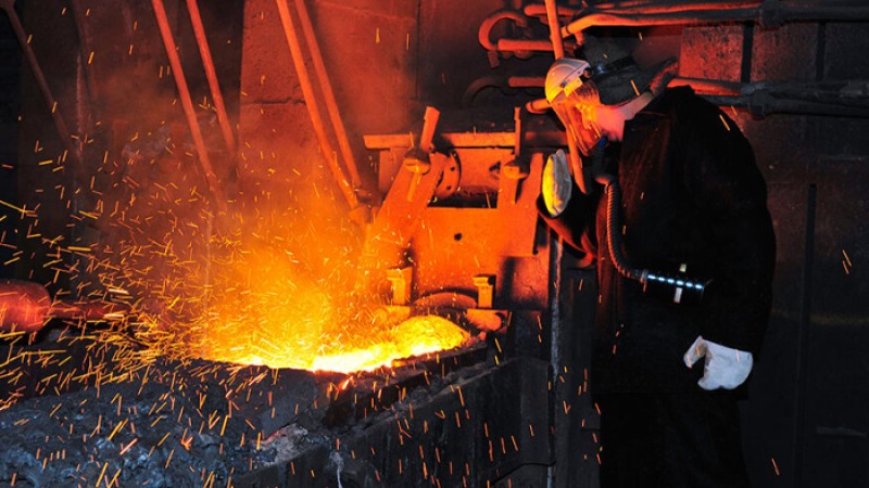 মরিপোল থেকে জাহাজ ভর্তি করে ধাতব পদার্থ আনছে রাশিয়া