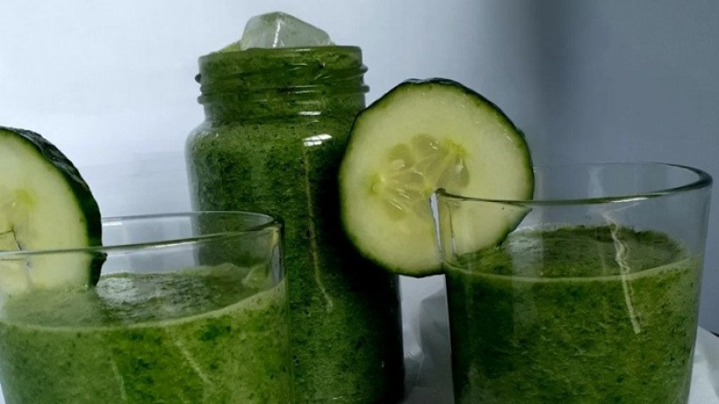 যেভাবে বানাবেন শসার স্মুদি