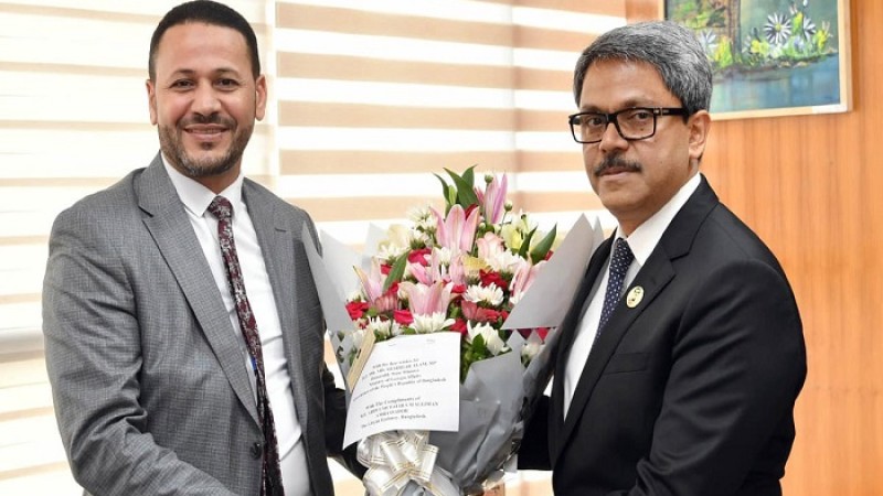 বাংলাদেশ থেকে দক্ষ কর্মী নিতে চায় লিবিয়া