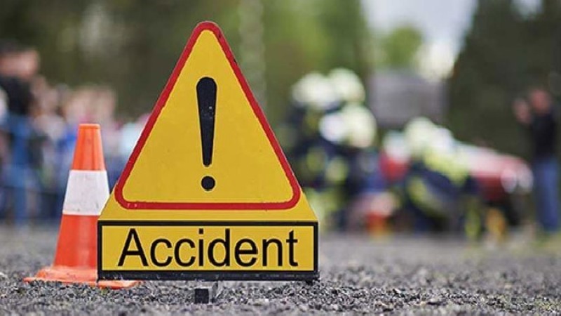 বলিভিয়ায় নিয়ন্ত্রণ হারিয়ে বাস খাদে, নিহত ১১