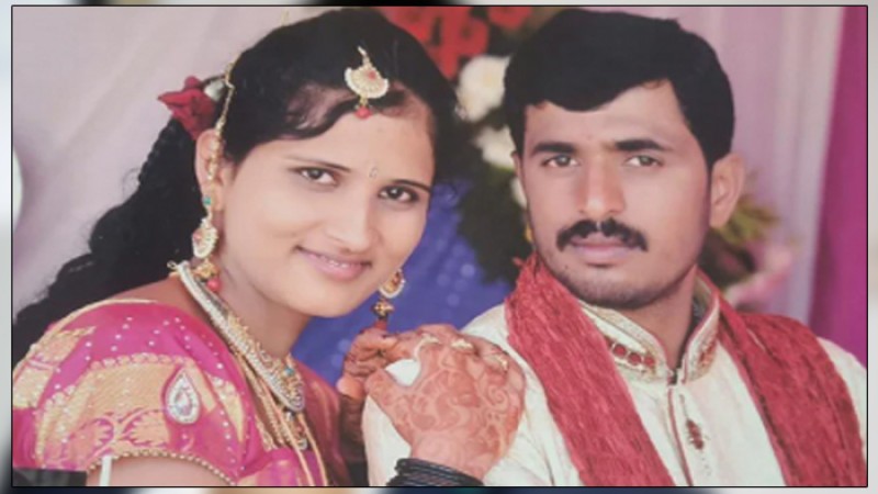 আদালত প্রাঙ্গণে স্ত্রীকে গলা কেটে হত্যা করলেন স্বামী