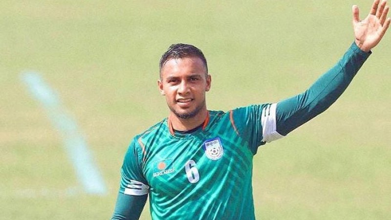 ডেনমার্কের পতাকা টানিয়ে পুলিশের রোষানলে জামাল ভূঁইয়া