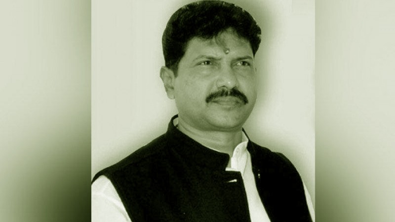 চিরকুট লিখে হোটেলে এমপির ‘আত্মহত্যা’