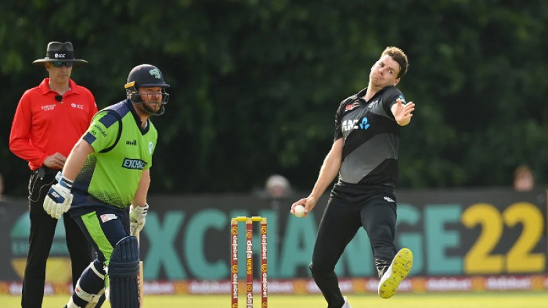 আয়ারল্যান্ডকে ১৮৬ রানের বড় লক্ষ্য ছুঁড়ে দিল নিউজিল্যান্ড