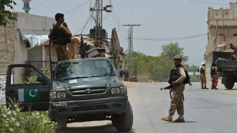 শান্তি বৈঠক ভেস্তে যেতেই লড়াই শুরু পাকিস্তানে