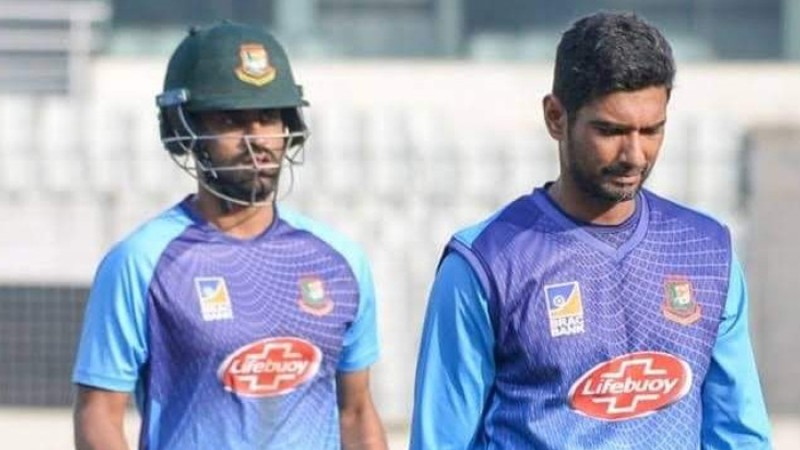 বিক্রি হননি তামিম-রিয়াদ