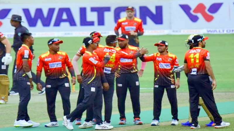 কুমিল্লাকে ১৩৮ রানের লক্ষ দিলো চট্টগ্রাম