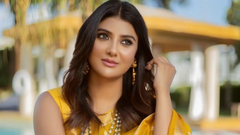 ঢাকায় আসছেন পার্নো