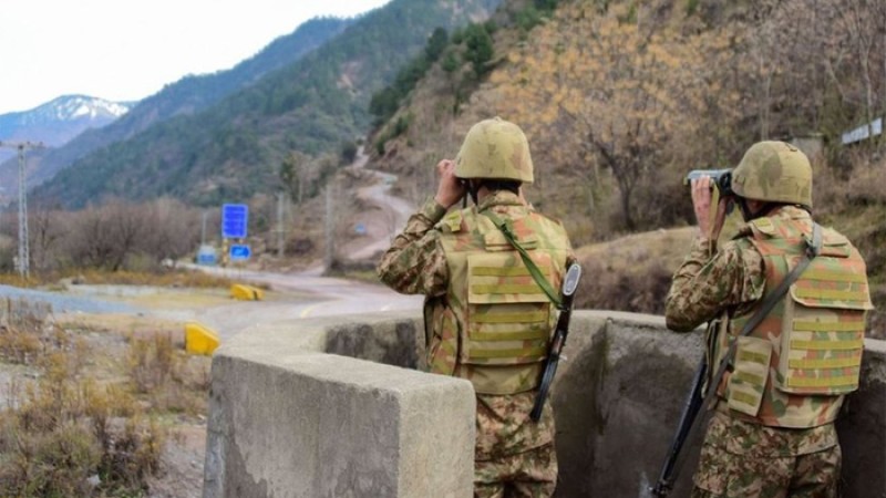 সন্ত্রাসীদের সঙ্গে সংঘর্ষে পাকিস্তানের ১০ সেনা নিহত