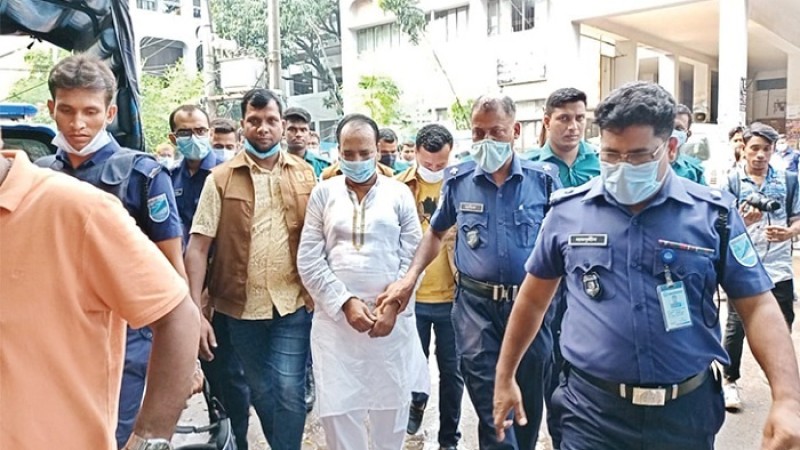 কারাগারে মোবাইল ব্যবহার করেন সাত খুনের আসামি নূর হোসেন