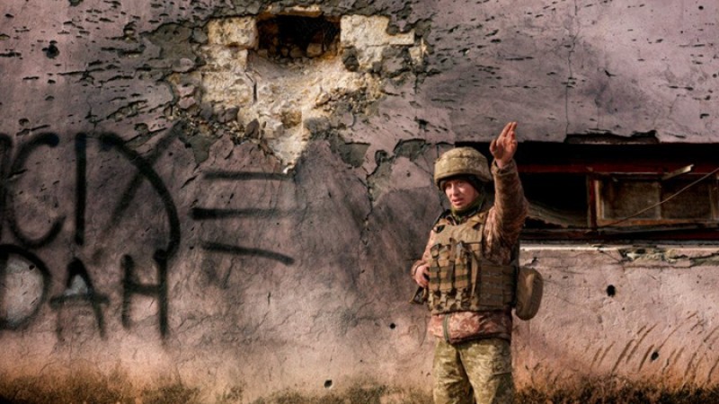 হামলা এড়াতে পুতিনকে আলোচনার প্রস্তাব ইউক্রেনের