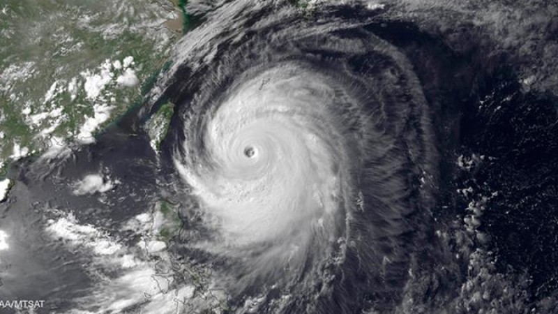 কোথায় কখন আঘাত হানবে সুপার সাইক্লোন ‘সিত্রাং’