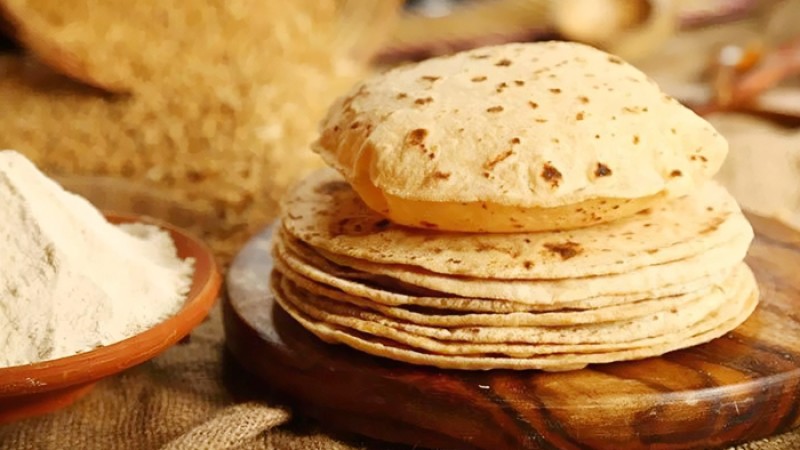 রুটি ফ্রিজে রাখলেও নরম থাকবে যেভাবে