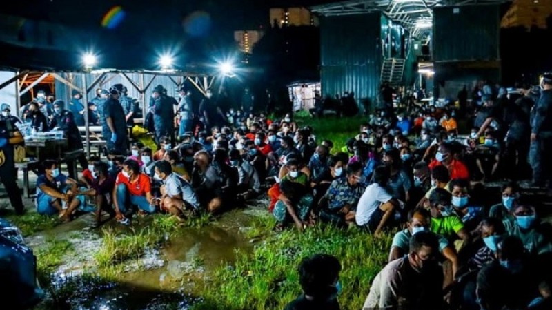 মালয়েশিয়ায় বাংলাদেশিসহ ১২৯ জন অবৈধ অভিবাসী আটক