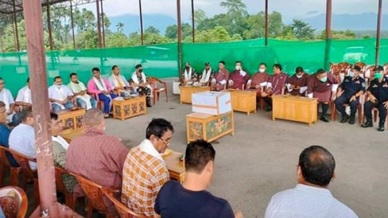 পর্যটকদের জন্য দ্বার খুলছে ভুটান