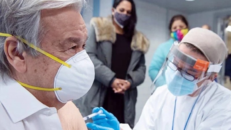 করোনার টিকা নিলেন জাতিসংঘ মহাসচিব