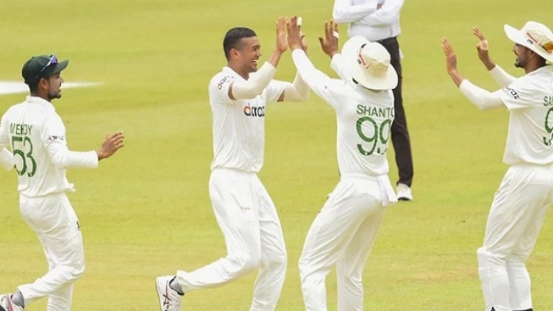 তাসকিনের দারুণ বোলিংয়ে বাংলাদেশের স্বস্তির দিন