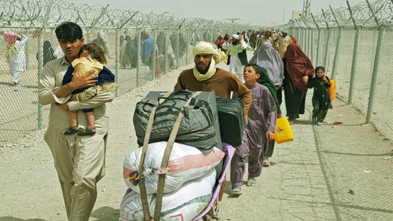 ২০ হাজার আফগানীদের আশ্রয় দেওয়ার কথা জানিয়েছে যুক্তরাজ্য