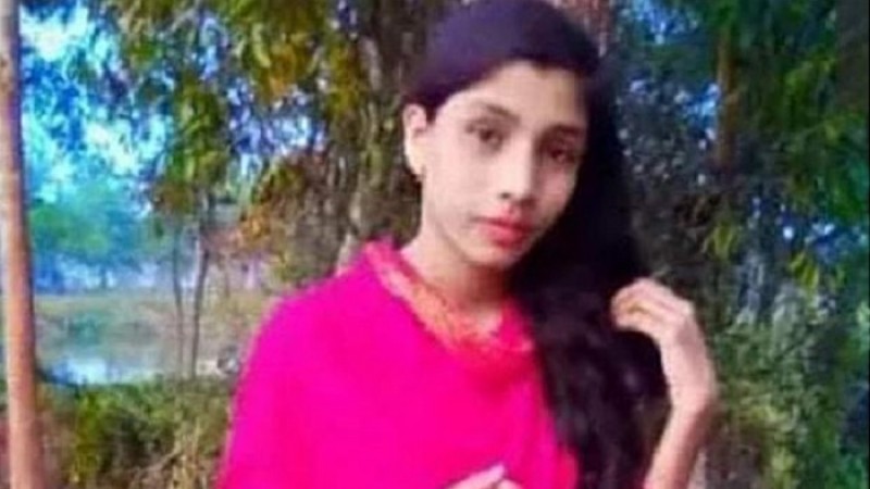 সড়ক দুর্ঘটনায় বাবা-মায়ের পর মেয়েও মারা গেলো