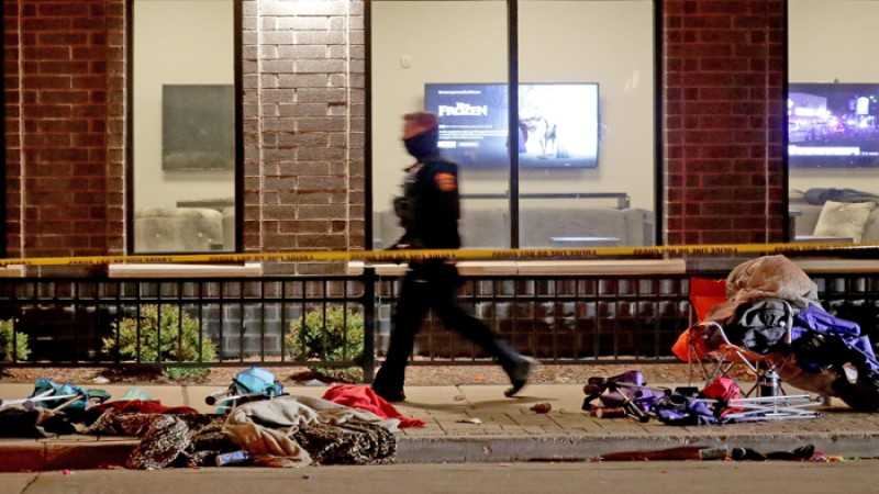 ক্রিসমাস প্যারেডে যুক্তরাষ্ট্রে গাড়িচাপায় নিহত ৫