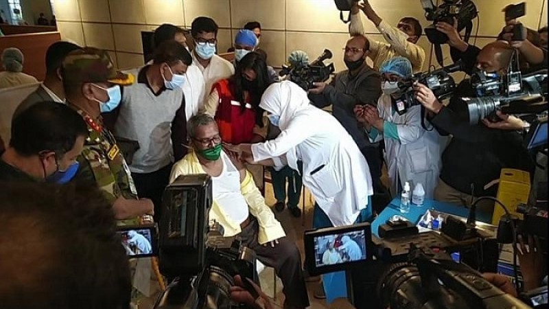 ভোটারদের টিকা কেন্দ্রে যেতে অনুরোধ করেন সিইসি