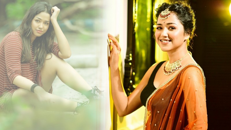 খোলামেলা লুকে বিপাকে পড়লেন সোহিনী