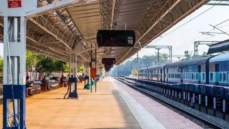 স্টেশন-ট্রেন-প্লাটফর্ম তামাকমুক্ত করার ঘোষণা