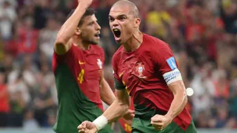প্রথমার্ধ শেষে ২-০ গোলে এগিয়ে পর্তুগাল