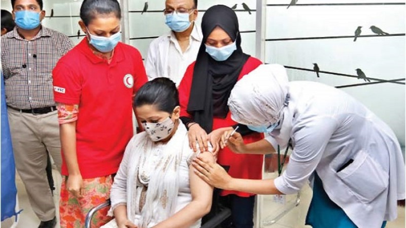 ঢাকার দুই সিটিতে আজ ও কাল দেওয়া হবে গণটিকা