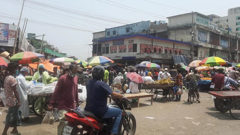হরতালের প্রভাব নেই রাজধানীর ফার্মগেট-কারওয়ান বাজারে