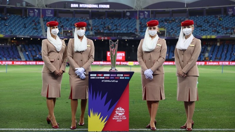 ফাইনালে টস হেরে ব্যাটিংয়ে নিউজিল্যান্ড