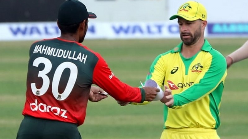 টস হেরে ফিল্ডিংয়ে বাংলাদেশ