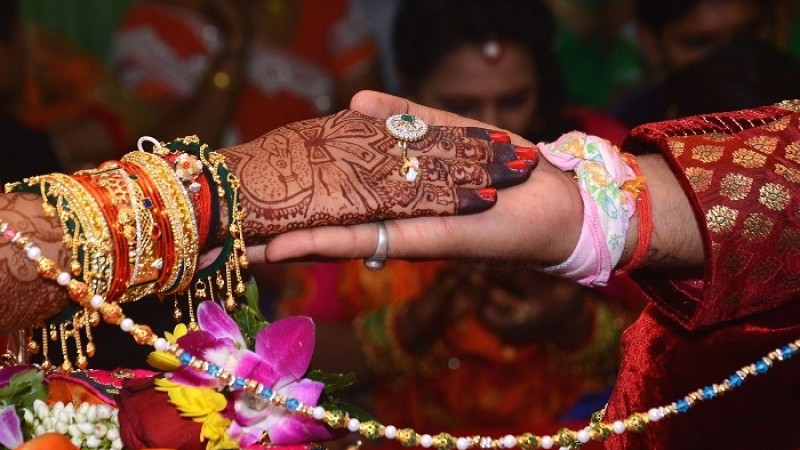 বিধিনিষেধ শিথিলের মধ্যেও সব অনুষ্ঠানে নিষেধাজ্ঞা