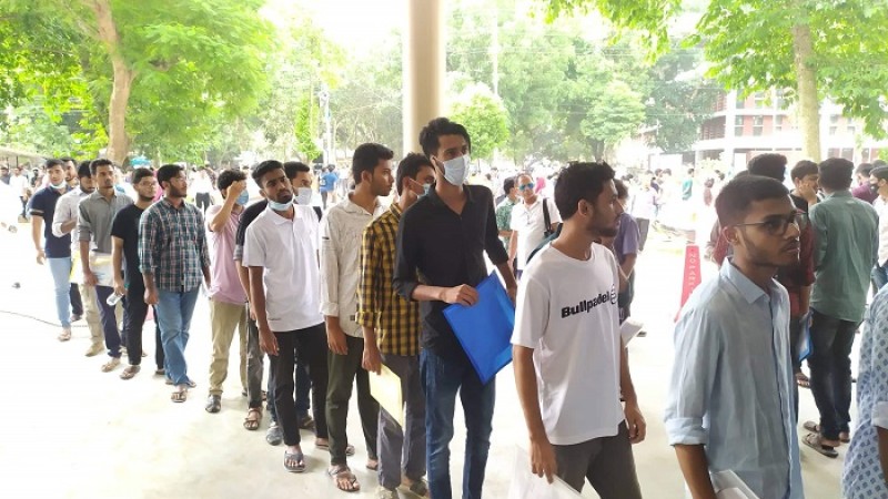 রাবিতে দ্বিতীয় দিনের ভর্তি পরীক্ষায় উপস্থিতি ৯০ শতাংশ