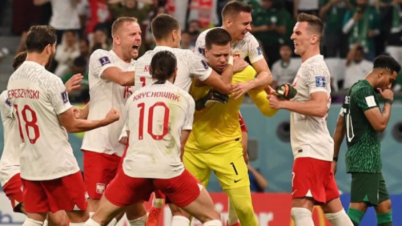 সৌদির হারে বিপদ বাড়ল আর্জেন্টিনার