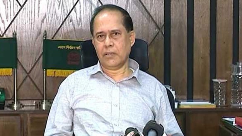 এনআইডি নিয়ে মাথা ঘামাতে চায় না ইসি