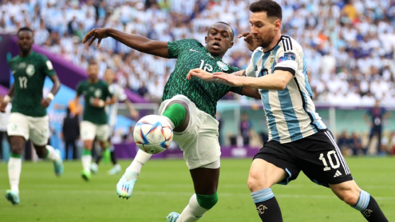 আর্জেন্টিনা শিবিরে অস্বস্তি, মেসির পেশিতে ব্যথা