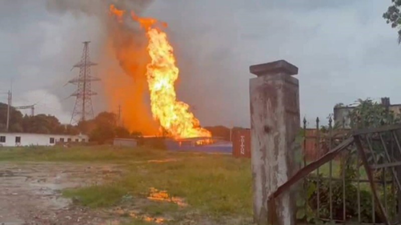 আদমজী ইপিজেডে আগুন, নিয়ন্ত্রণে ৮ ইউনিট