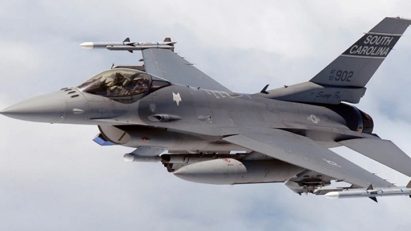 বুলগেরিয়ার কাছে এফ-১৬ যুদ্ধবিমান বিক্রির অনুমোদন যুক্তরাষ্ট্রের