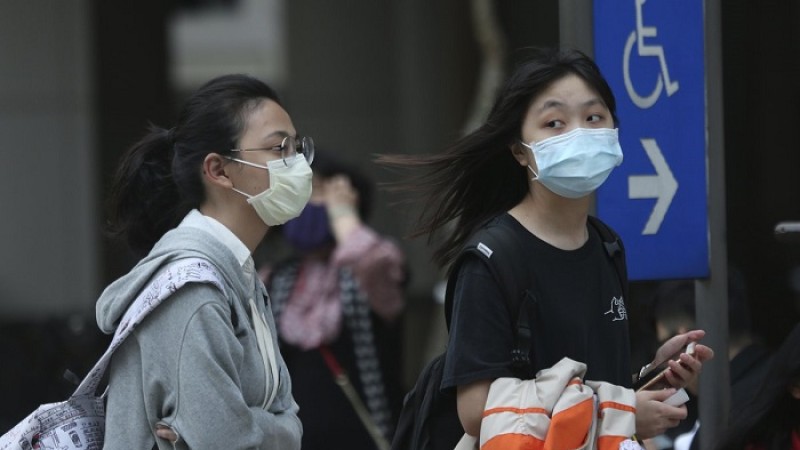 চীনে সুস্থ লোকজনকে বাধ্য করা হচ্ছে কোয়ারেন্টাইনে থাকতে